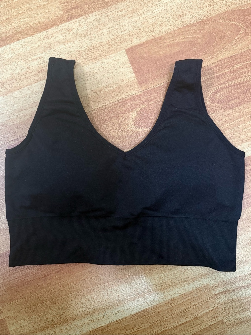 NVGTN sports bra